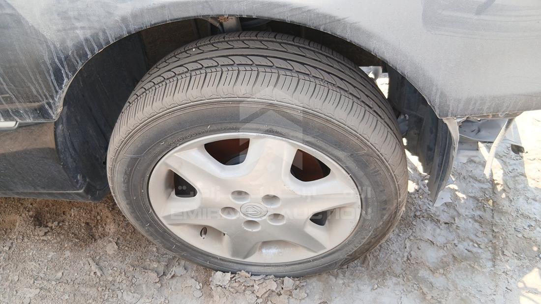 2003 Lexus LS 430 — Front Right Tyre — Photo 29