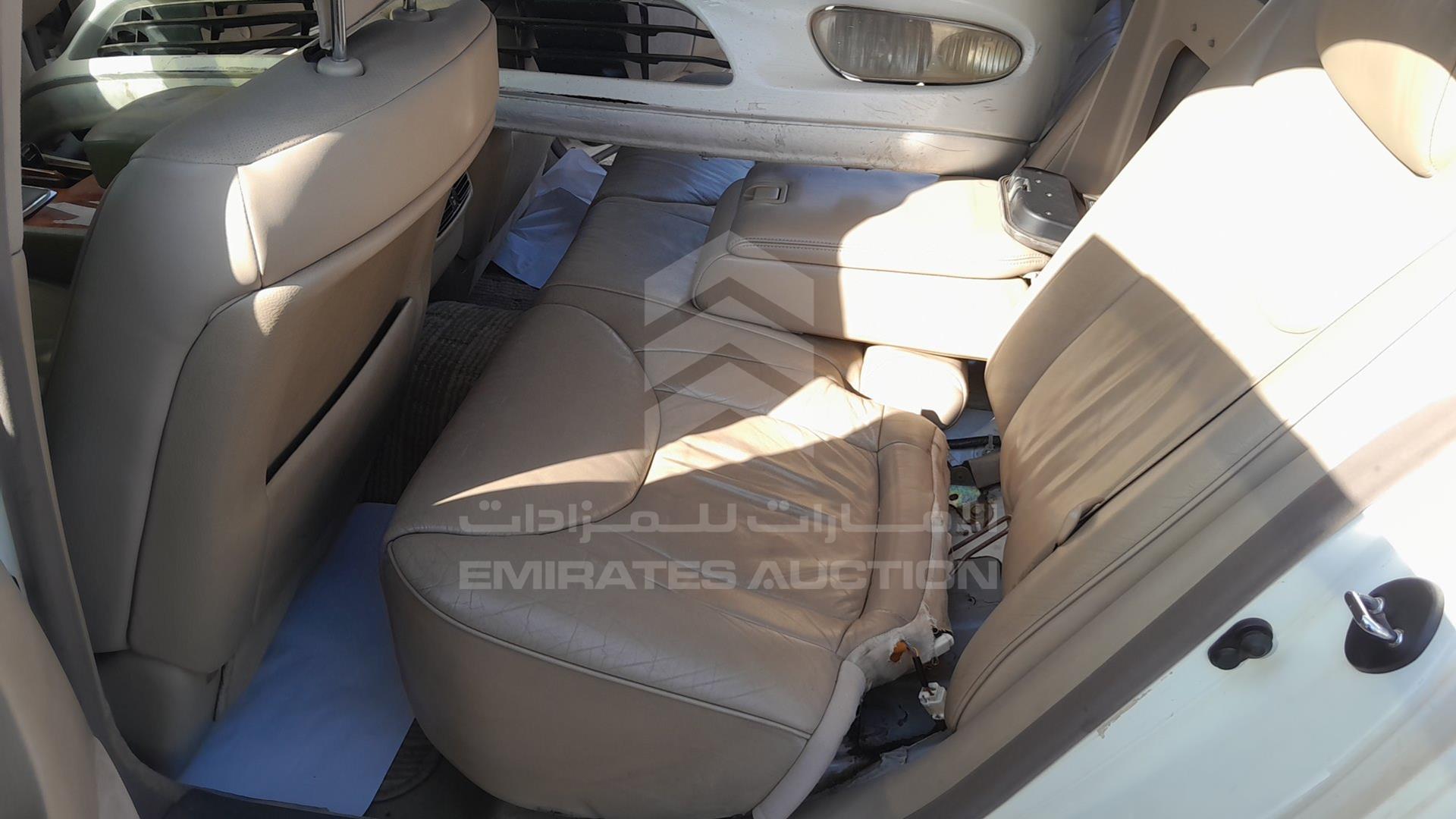 2001 LEXUS LS 430 VIN: JTHBN30F110018684