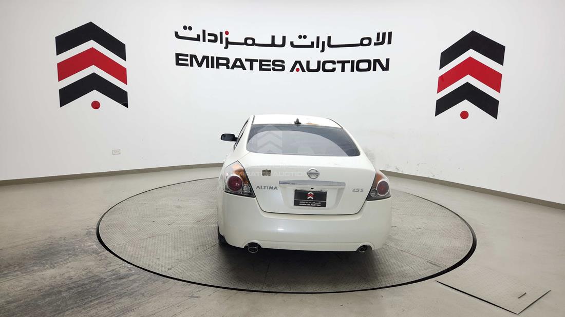 نيسان التيما 2009 — الزاوية الخلفية اليسرى — صورة 7
