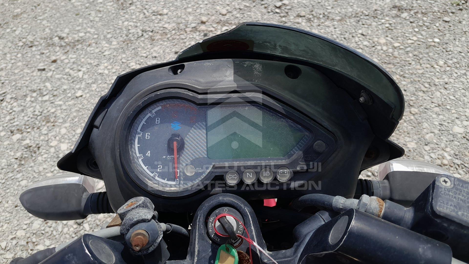 2016 BAJAJ PULSAR 180CC VIN: MD2A12DZ9FCE59621