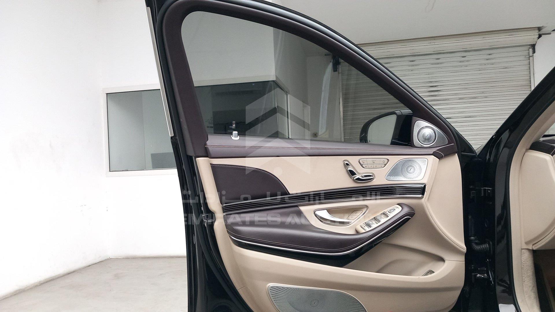 2019 MERCEDES S 560 VIN: WDD2229861A475688