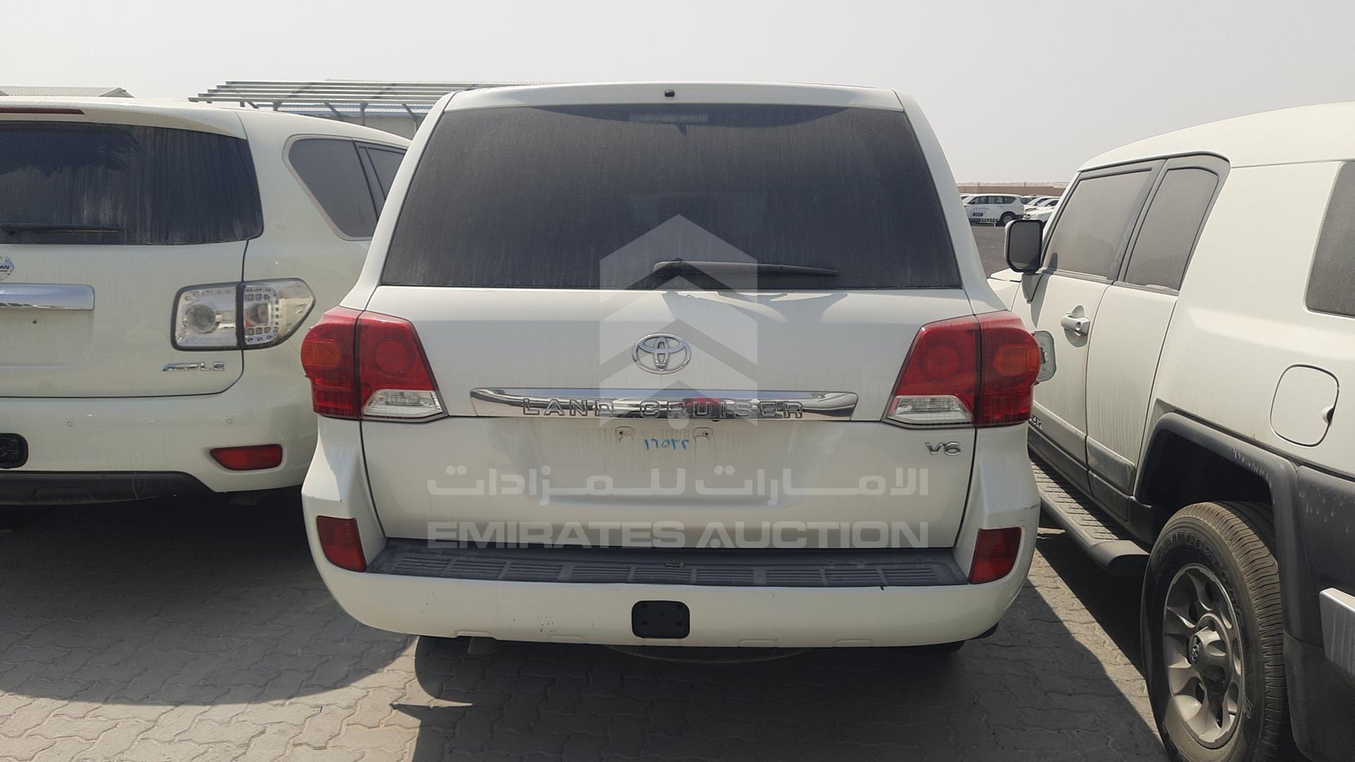 2014 TOYOTA LAND CRUISER VIN: JTMDU09JXE5082007