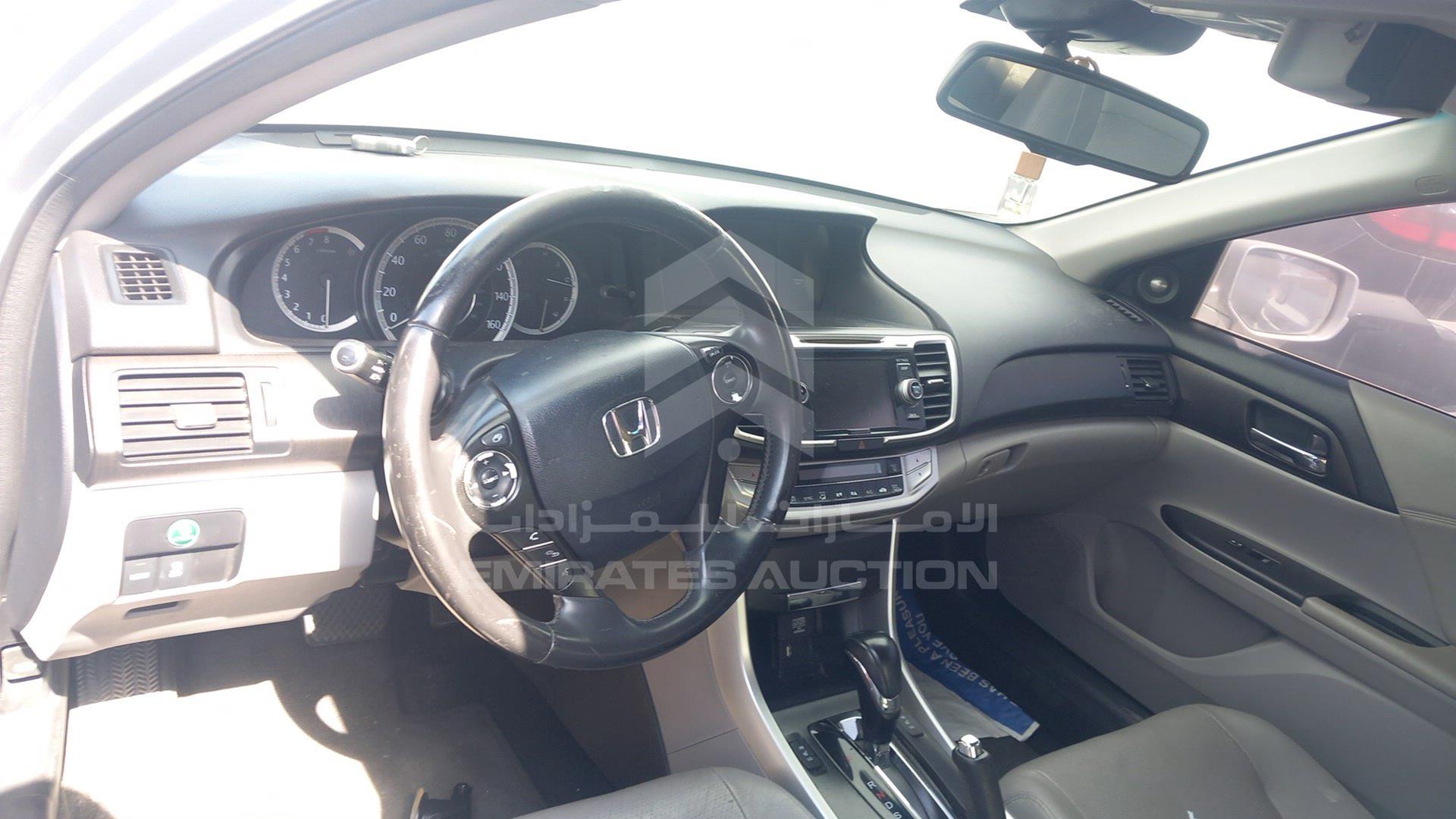 2013 HONDA ACCORD VIN: 1HGCR3F87DA047156