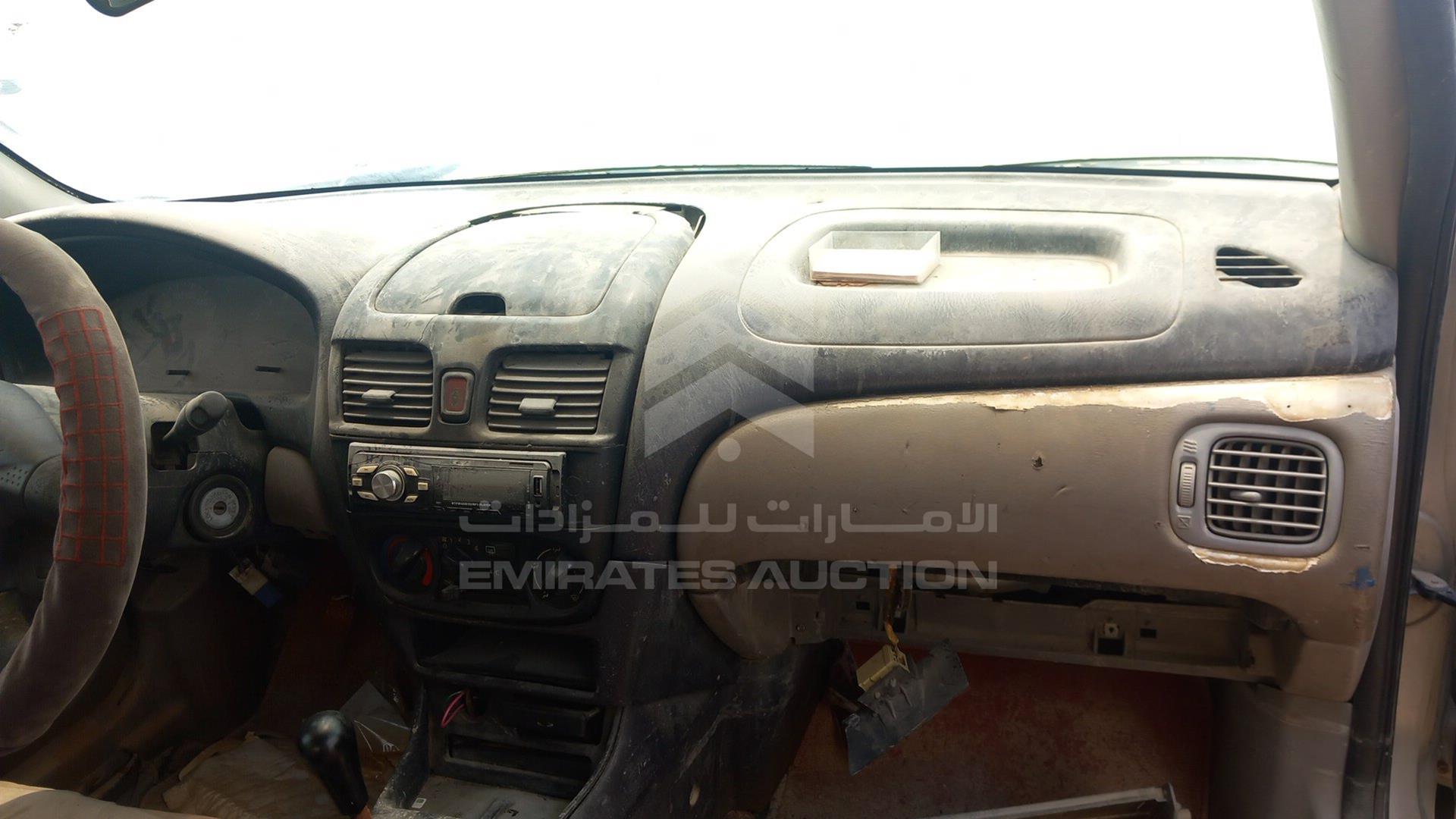 2002 NISSAN SUNNY VIN: JN1EN61C62W005886