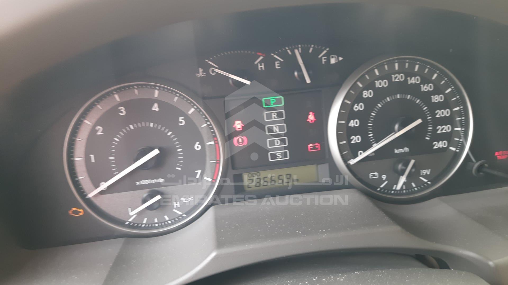 2013 TOYOTA LAND CRUISER VIN: JTMDU09JXD4076910