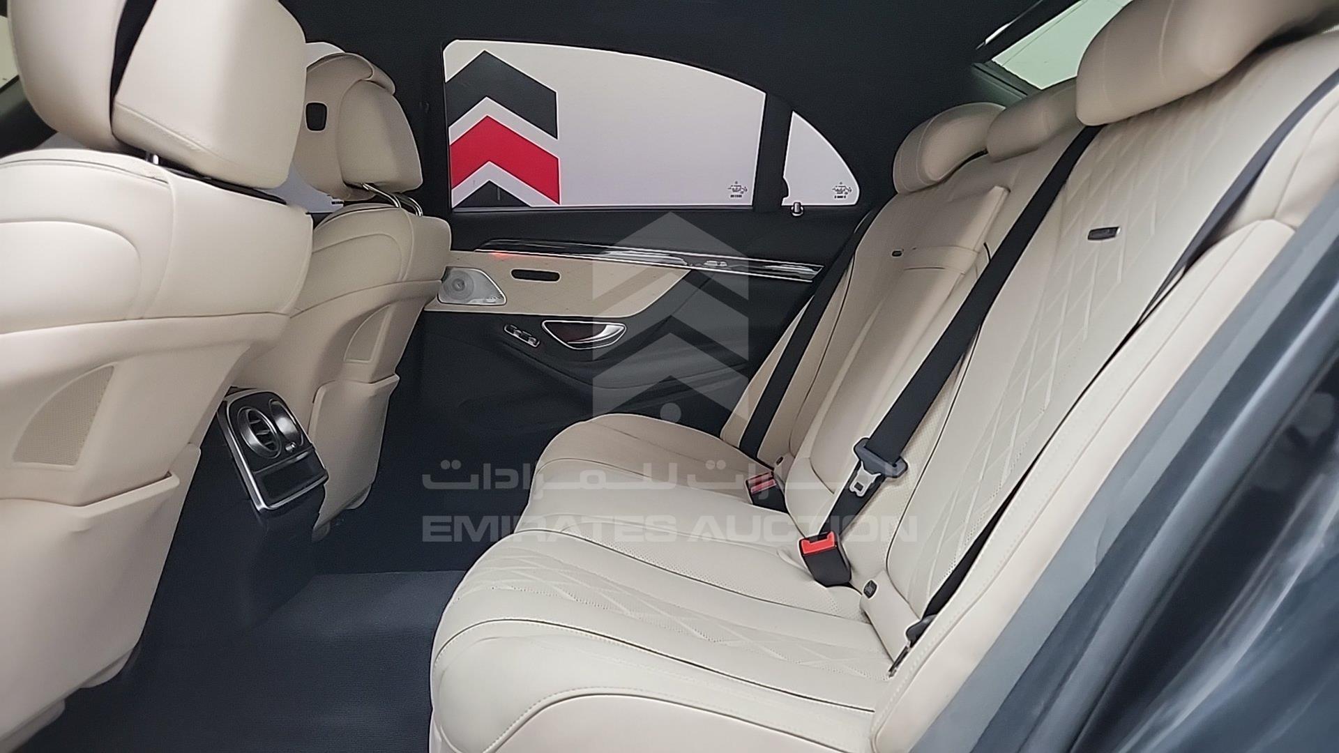 2015 MERCEDES S 550 VIN: WDDUG8CBXFA089710