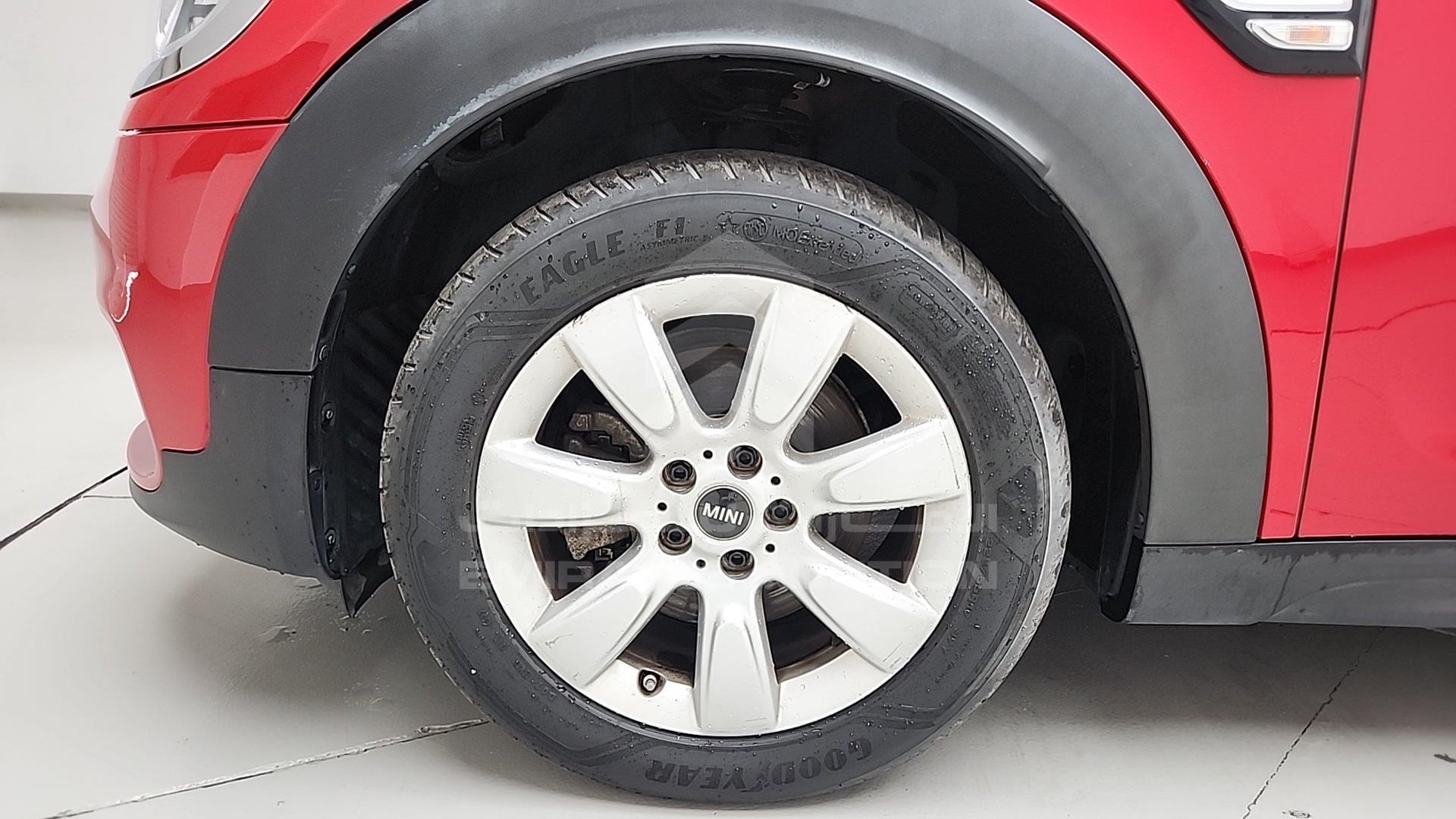 2019 MINI COOPER COUNTRYMAN VIN: WMWYS3A04K3F93084