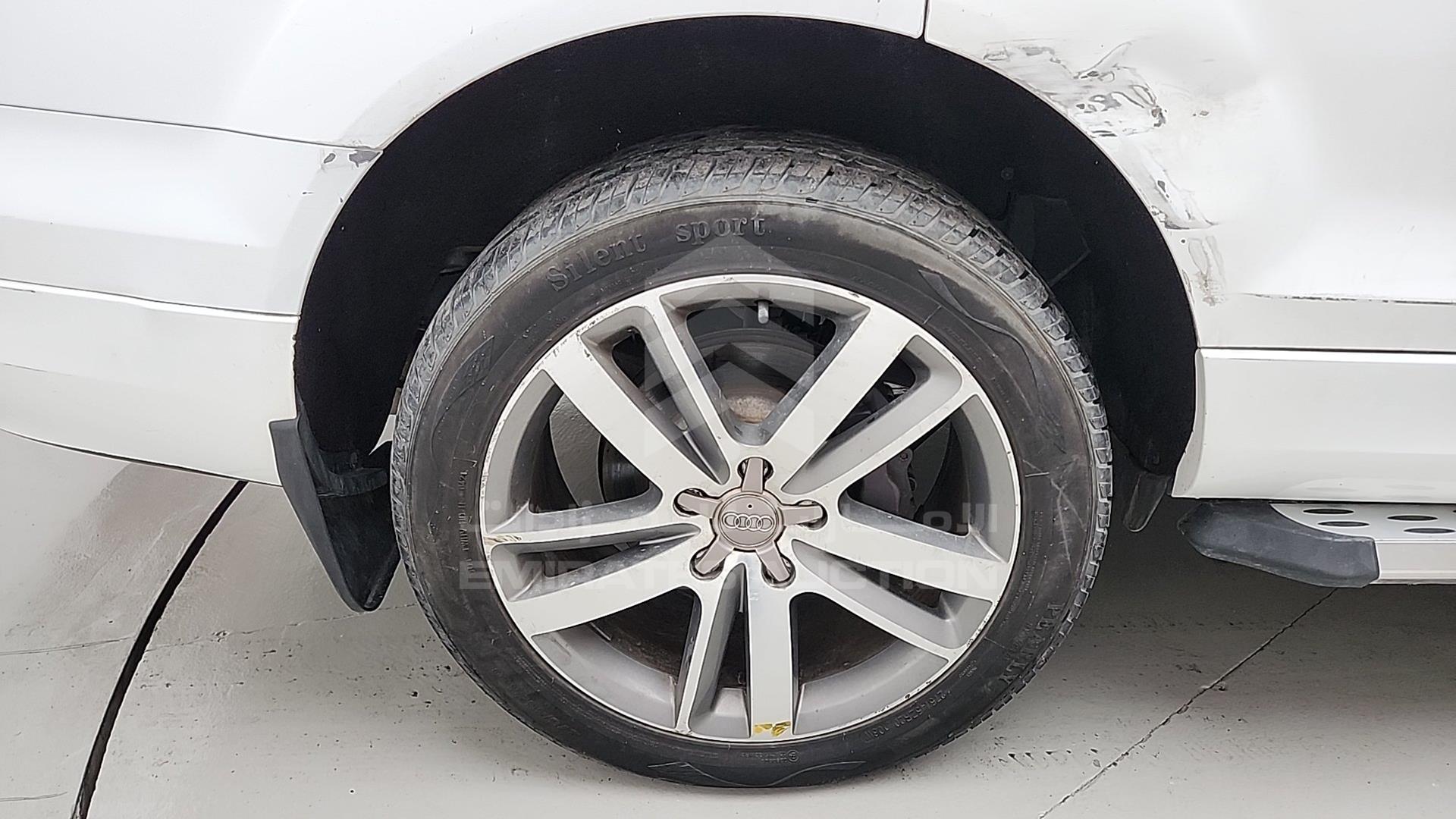 2012 AUDI Q7 VIN: WAUAGD4L2CD005058