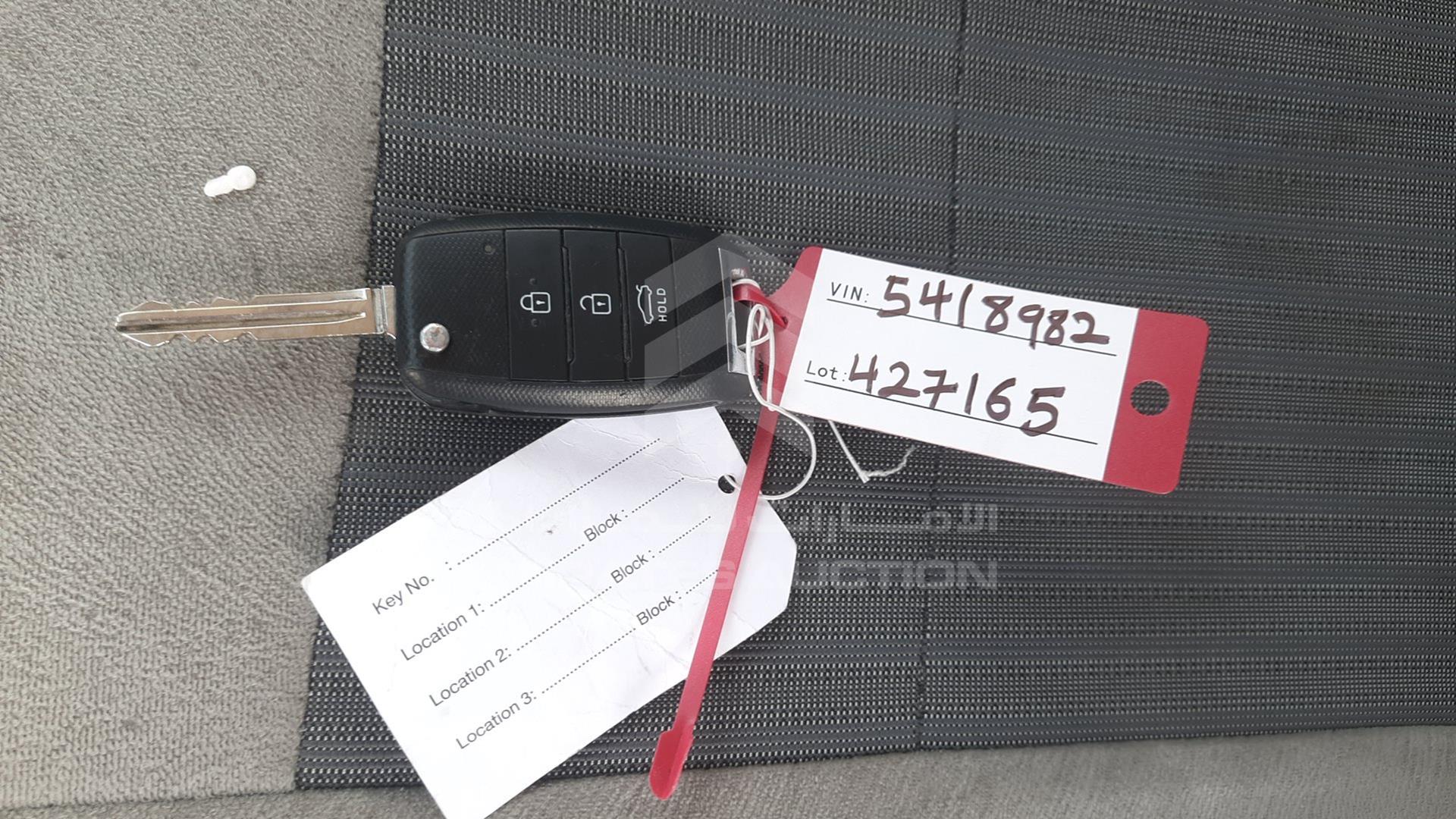 2016 KIA CERATO VIN: KNAFK4118G5418982