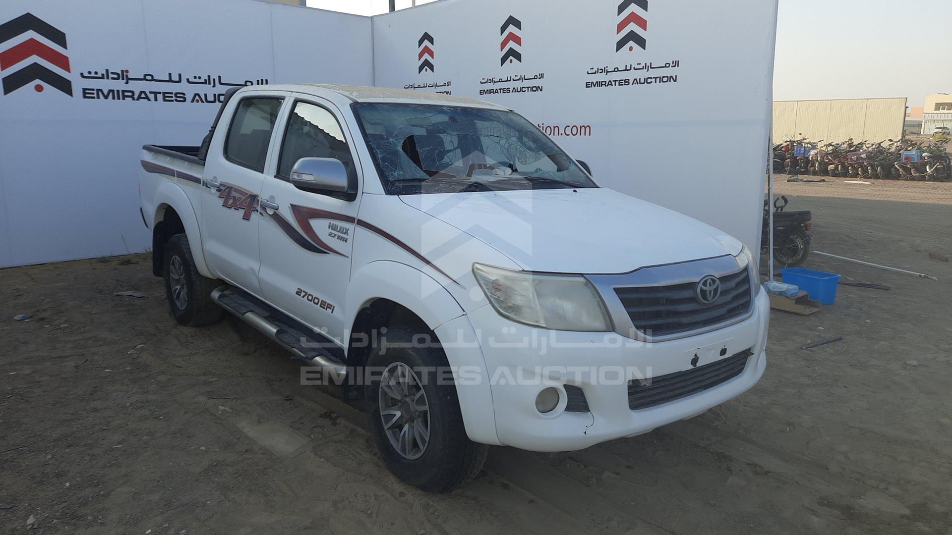 2014 TOYOTA HILUX VIN: MR0FX22G9E1115467
