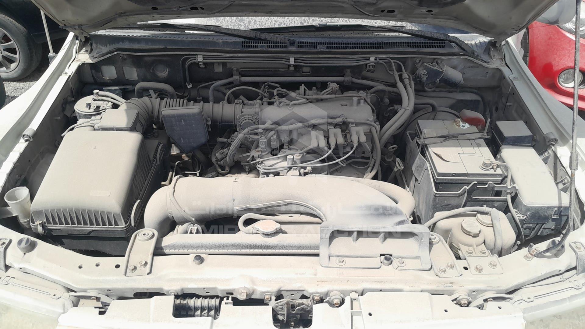 2005 MITSUBISHI PAJERO VIN: JMYLRV73W5J706988