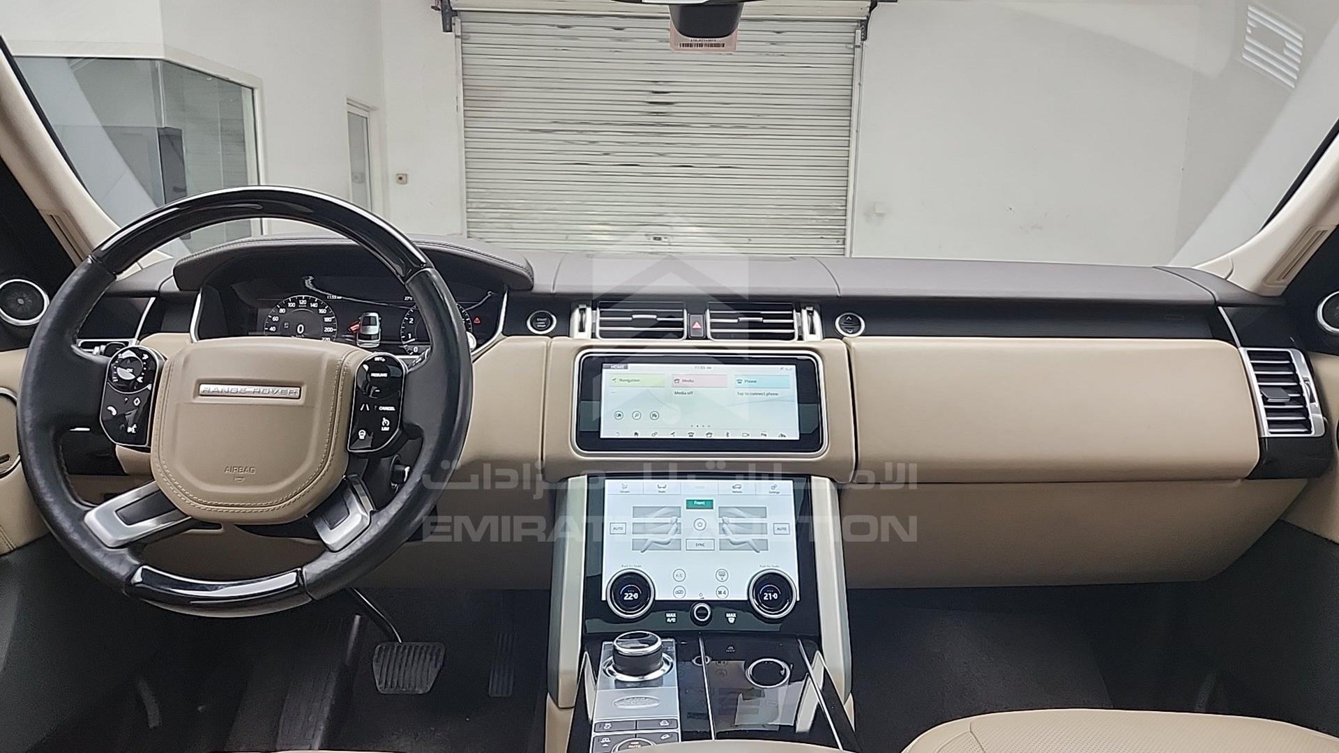 2018 RANGE ROVER VOGUE VIN: SALGA2BV3JA503204