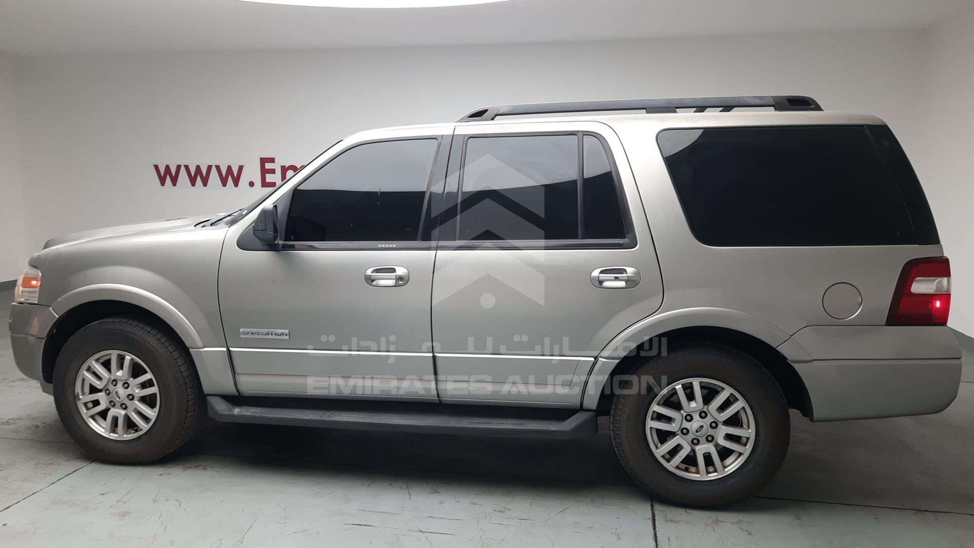 2008 FORD EXPEDITION VIN: 1FMFU16528LA64599