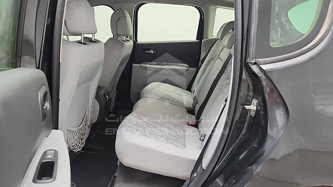 2011 Peugeot 3008 — Rear Left Passenger View — Photo 20