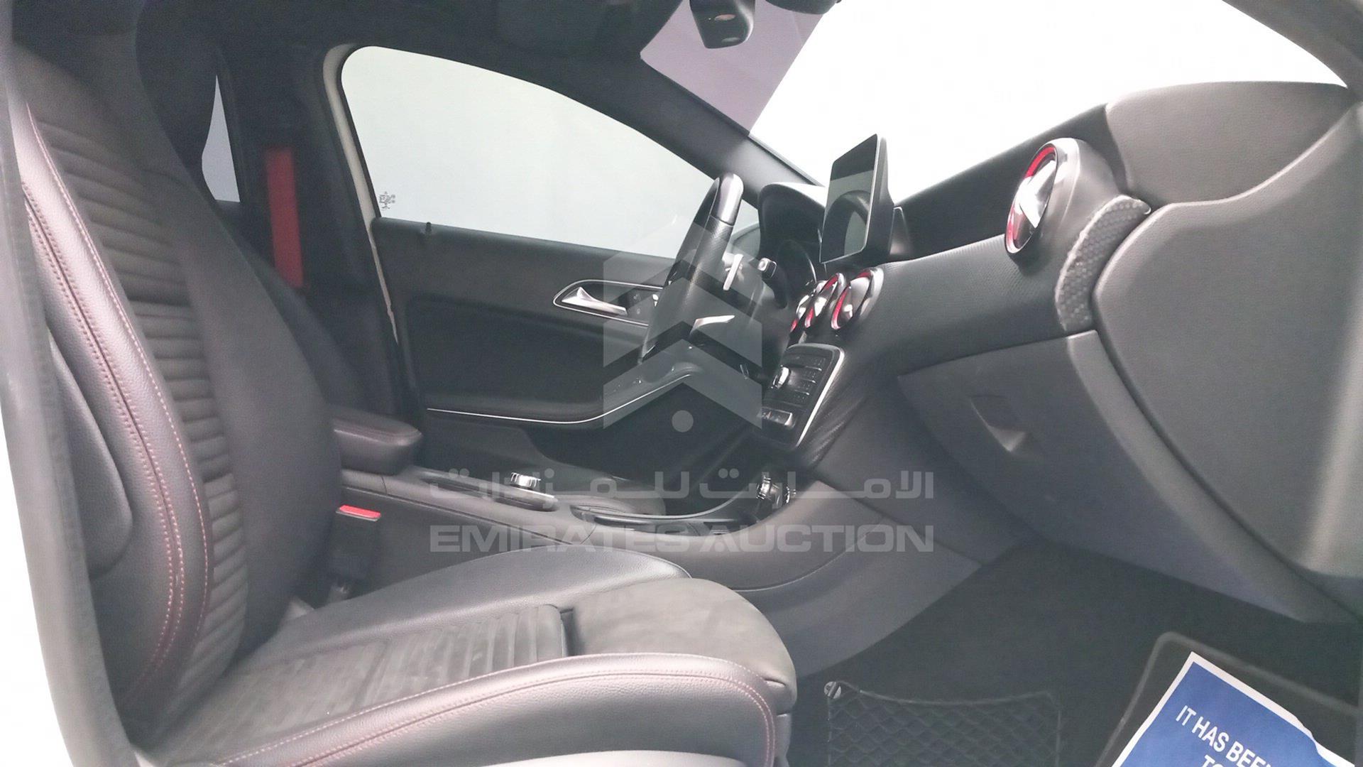2018 MERCEDES A 250 VIN: WDDBF4EB4JJ702848