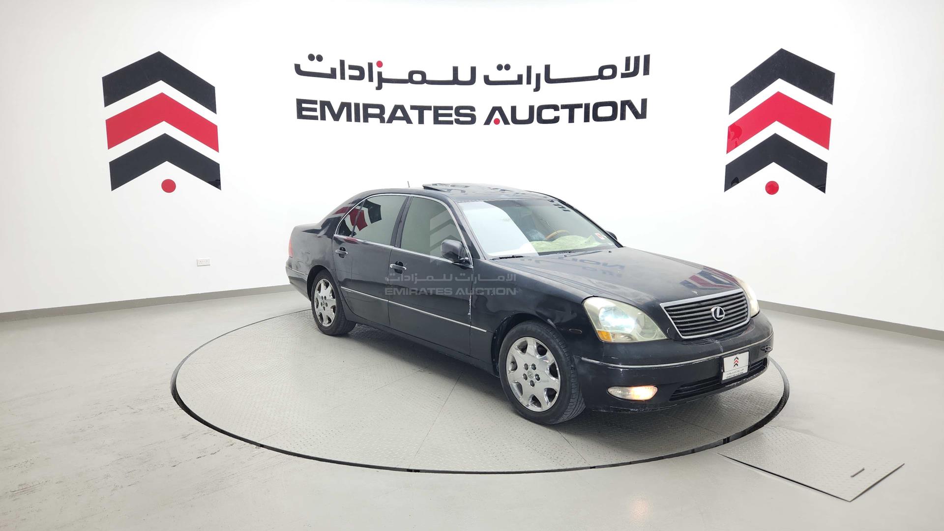 2001 LEXUS LS 430 VIN: JTHBN30F910017640