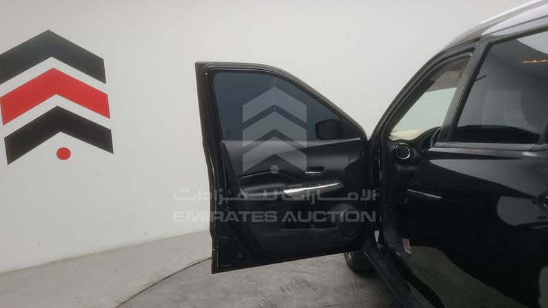 3N1CP5CP8LL502652 Auction: EmiratesAuction Lot: 413790 3N1CP5CP8LL502652 Nissan Kicks 2020 BLACK Photo 16