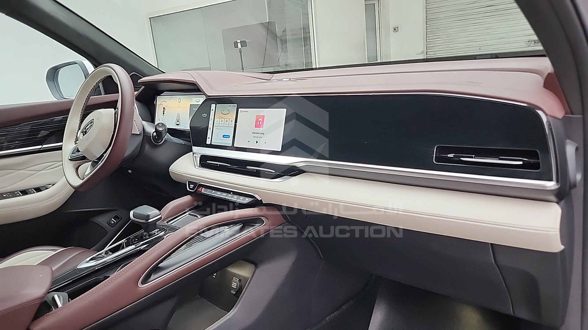 2024 GEELY MONJARO VIN: LB3KX2S1XRS005624