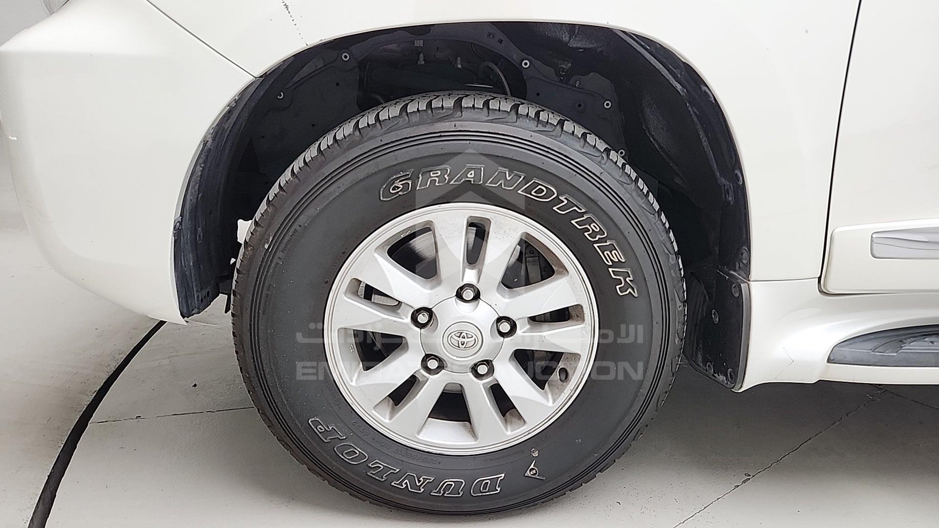 2014 TOYOTA LAND CRUISER VIN: JTMHX09J8E5047409