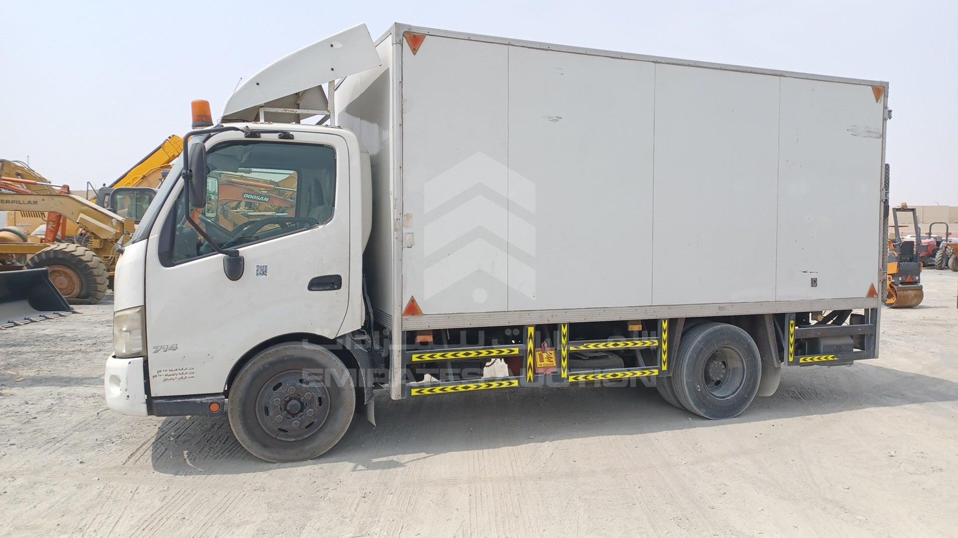 2015 HINO 300 VIN: JHHUCK1H3FK012131