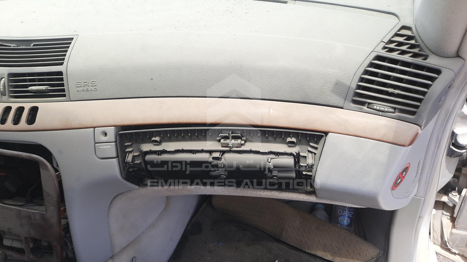 0 MERCEDES --- VIN: WDB2201651A163068