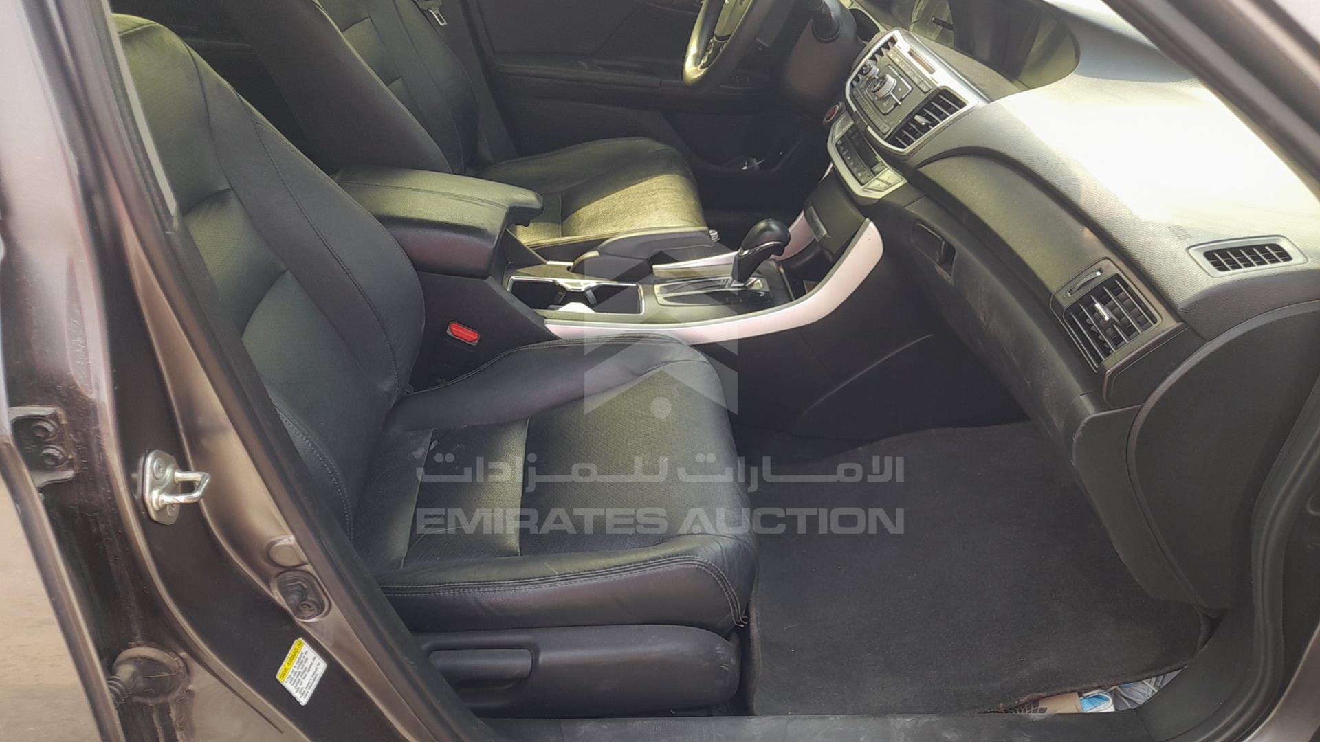 2015 HONDA ACCORD VIN: 1HGCR2F72FA168973
