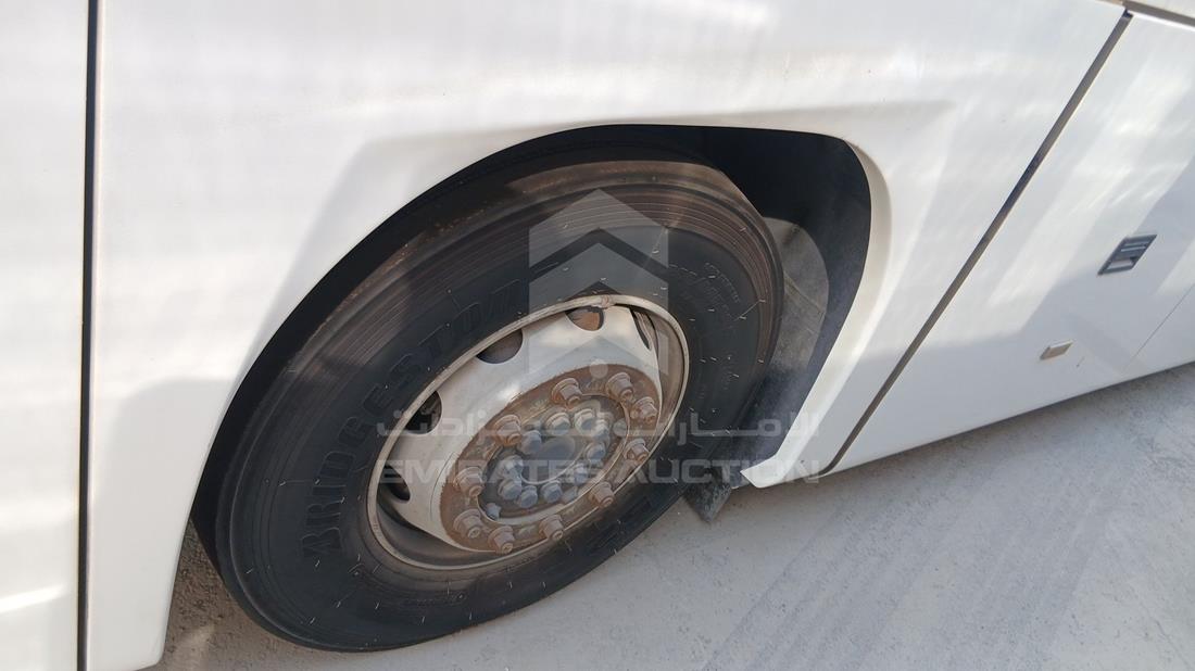 2019 Mercedes Bus — Front Left Tyre — Photo 31