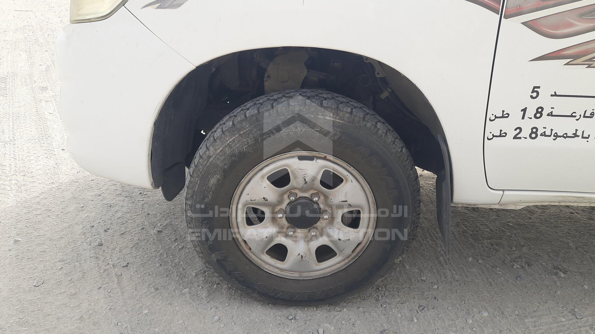 2014 TOYOTA HILUX VIN: MR0FX22G3E1396570