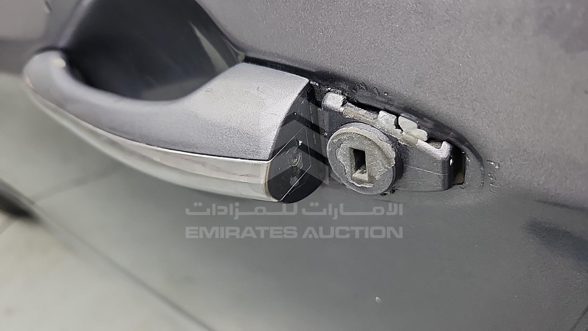 2011 KIA CADENZA VIN: KNALM4140B5028295