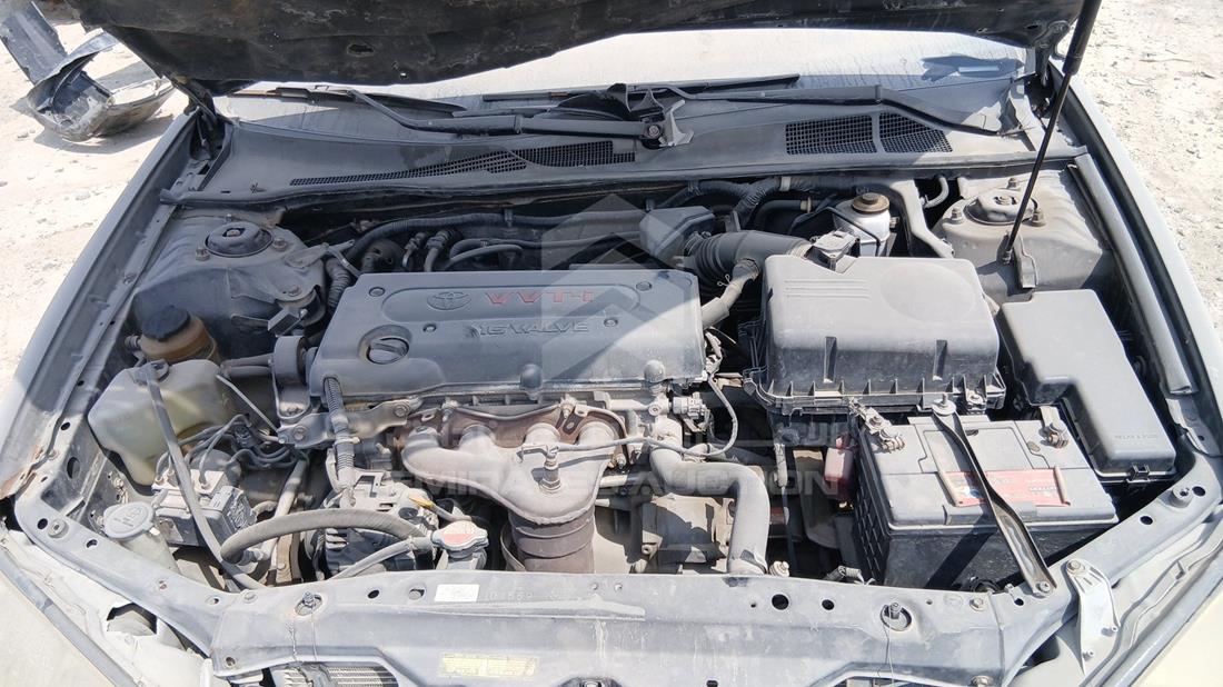 2005 Toyota Camry — Engine Bay — Photo 26