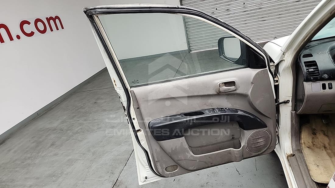 2008 Mitsubishi L 200 — Front Left Door — Photo 15