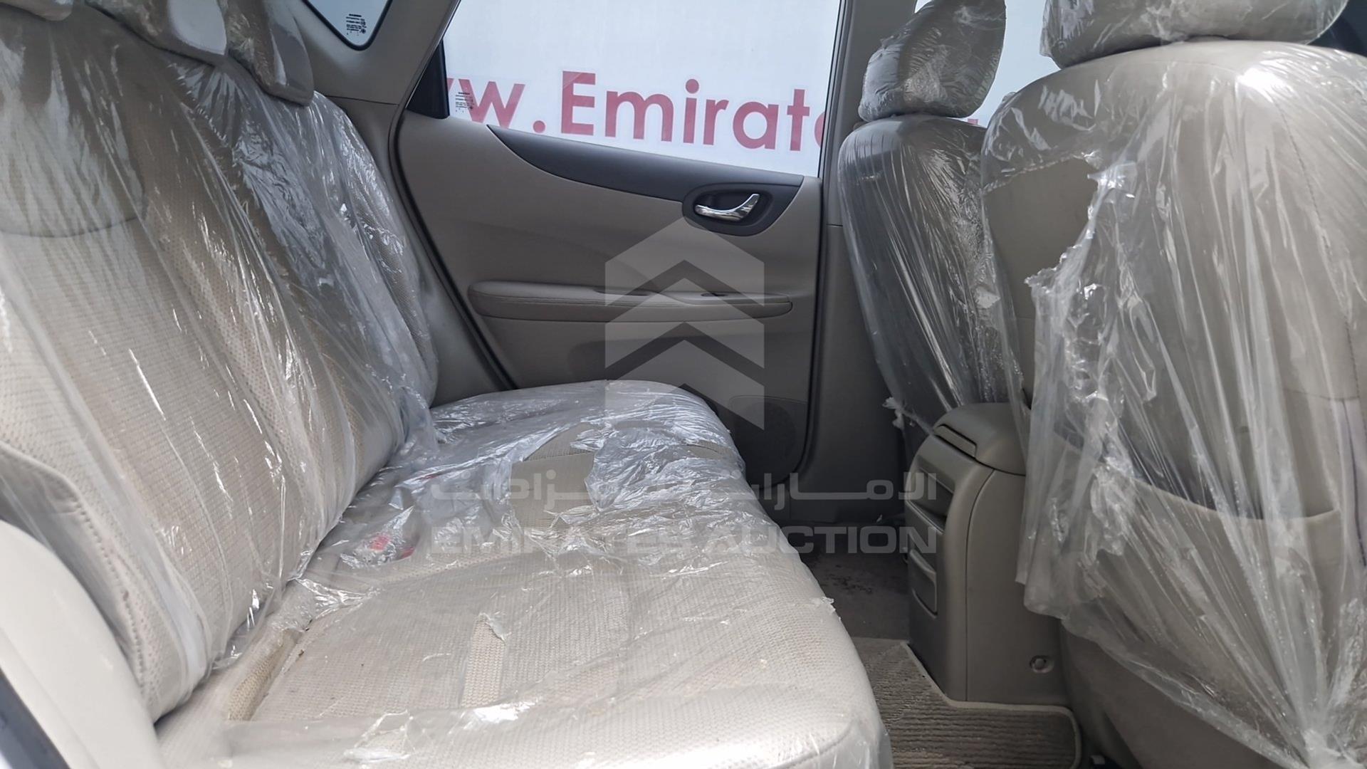 2016 NISSAN TIIDA VIN: MNTBC2C9XG6010301