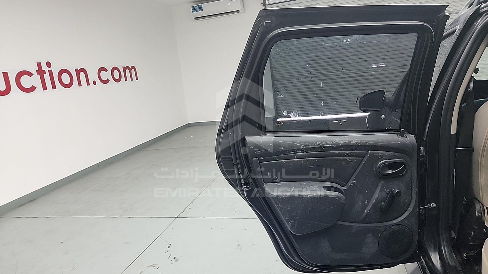 2018 RENAULT DUSTER VIN: VF1HSRGJ1JH575984