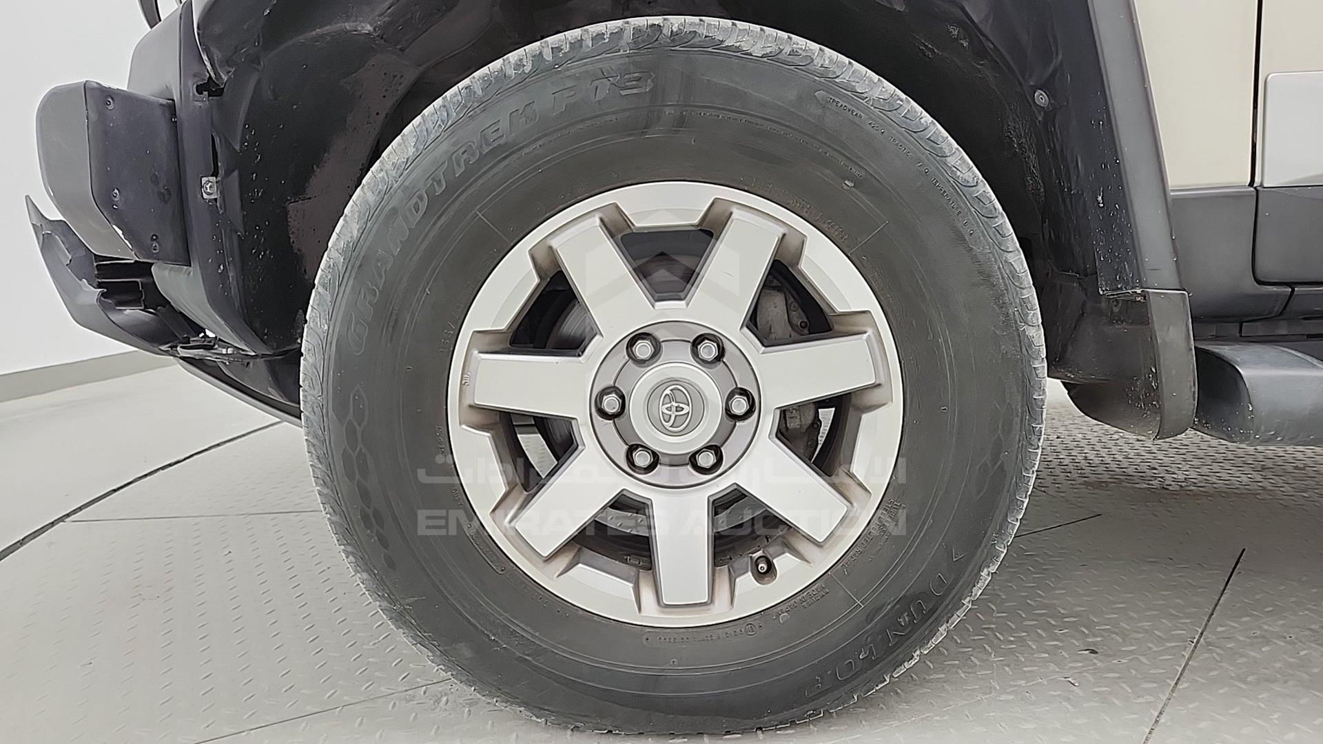 2014 TOYOTA FJ CRUISER VIN: JTEBU11F6EK199441