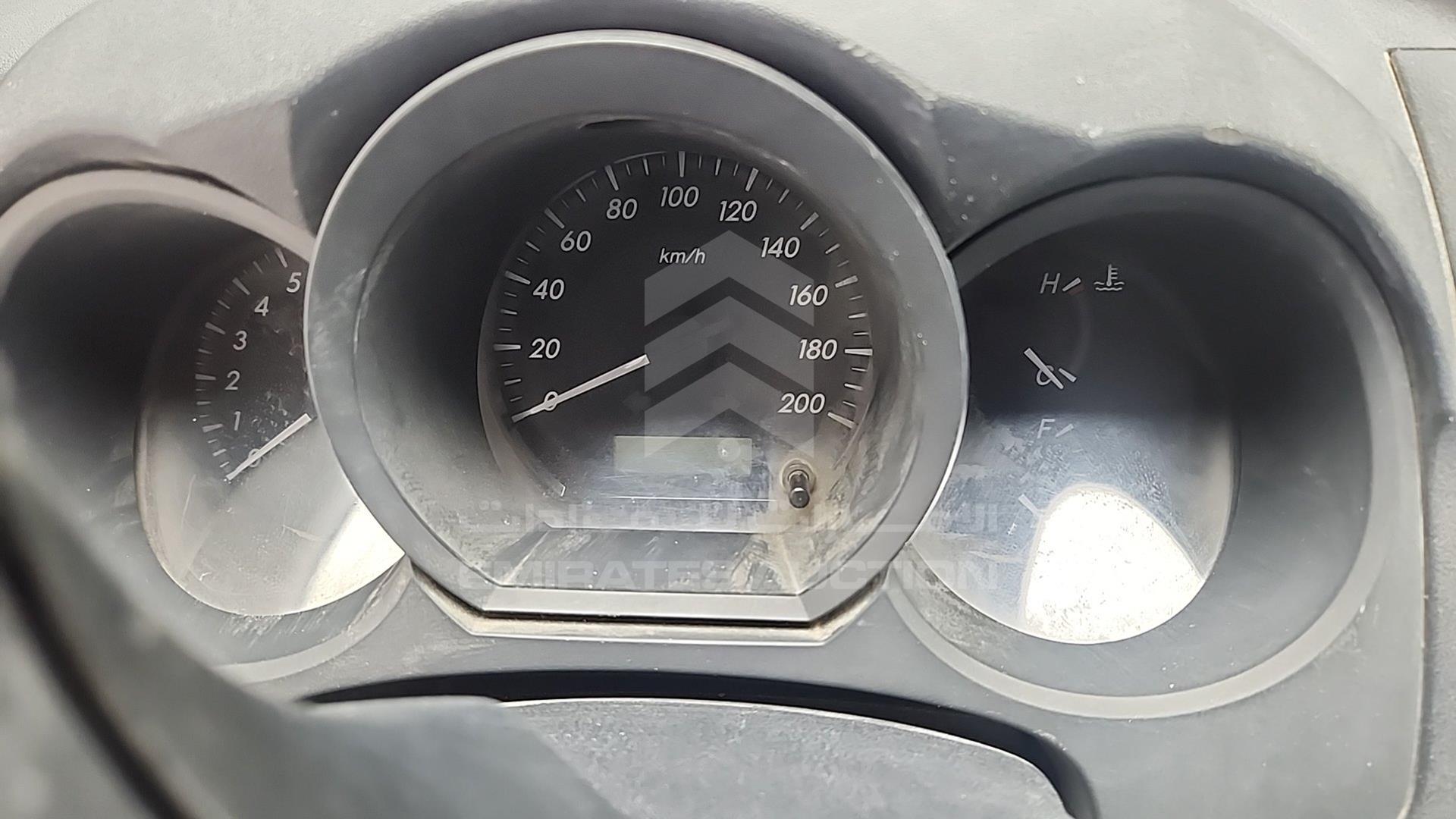 2015 TOYOTA HILUX VIN: MR0EW12G6F3032433