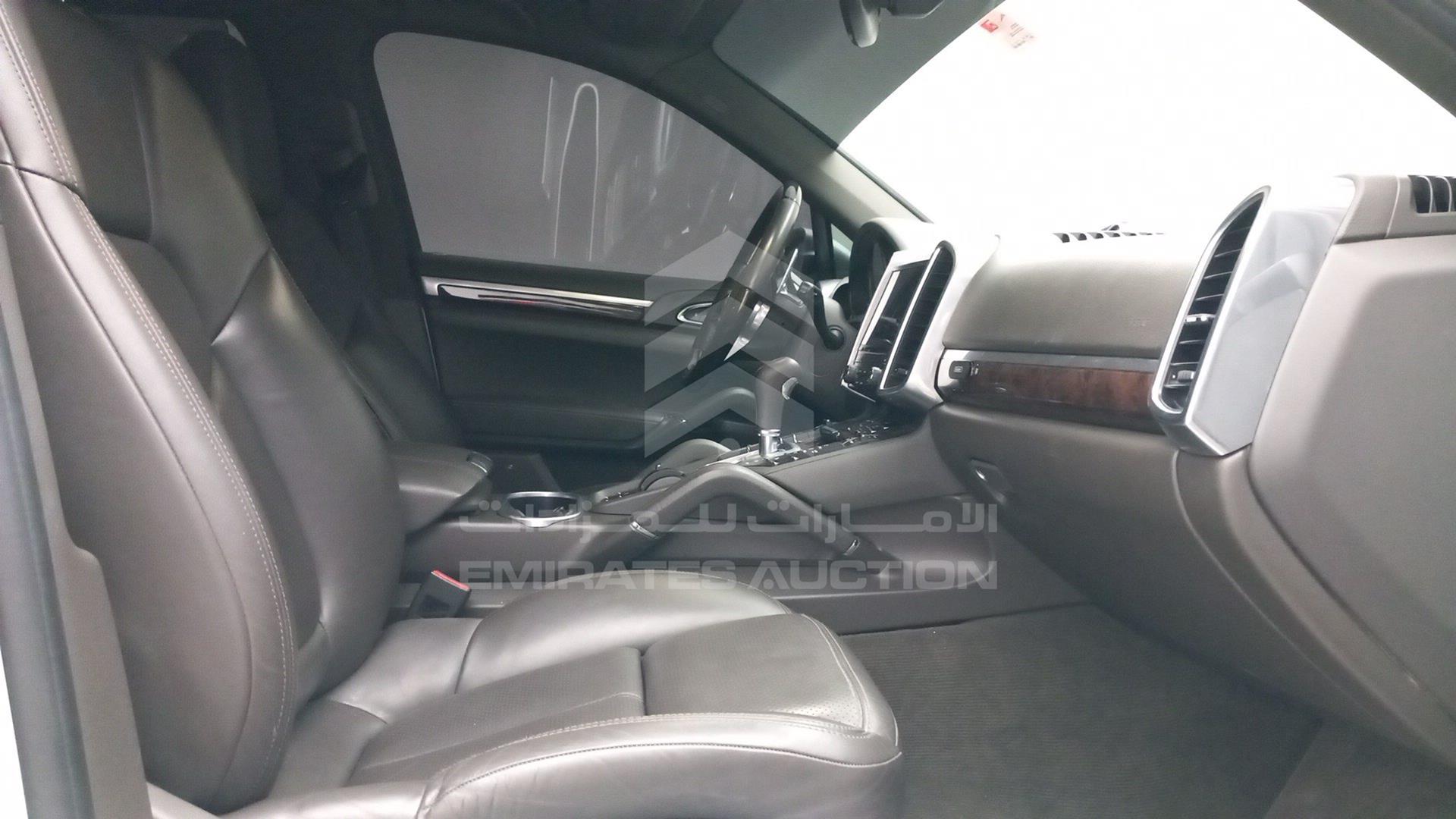 2017 PORSCHE CAYENNE VIN: WP1ZZZ92ZHKA90519
