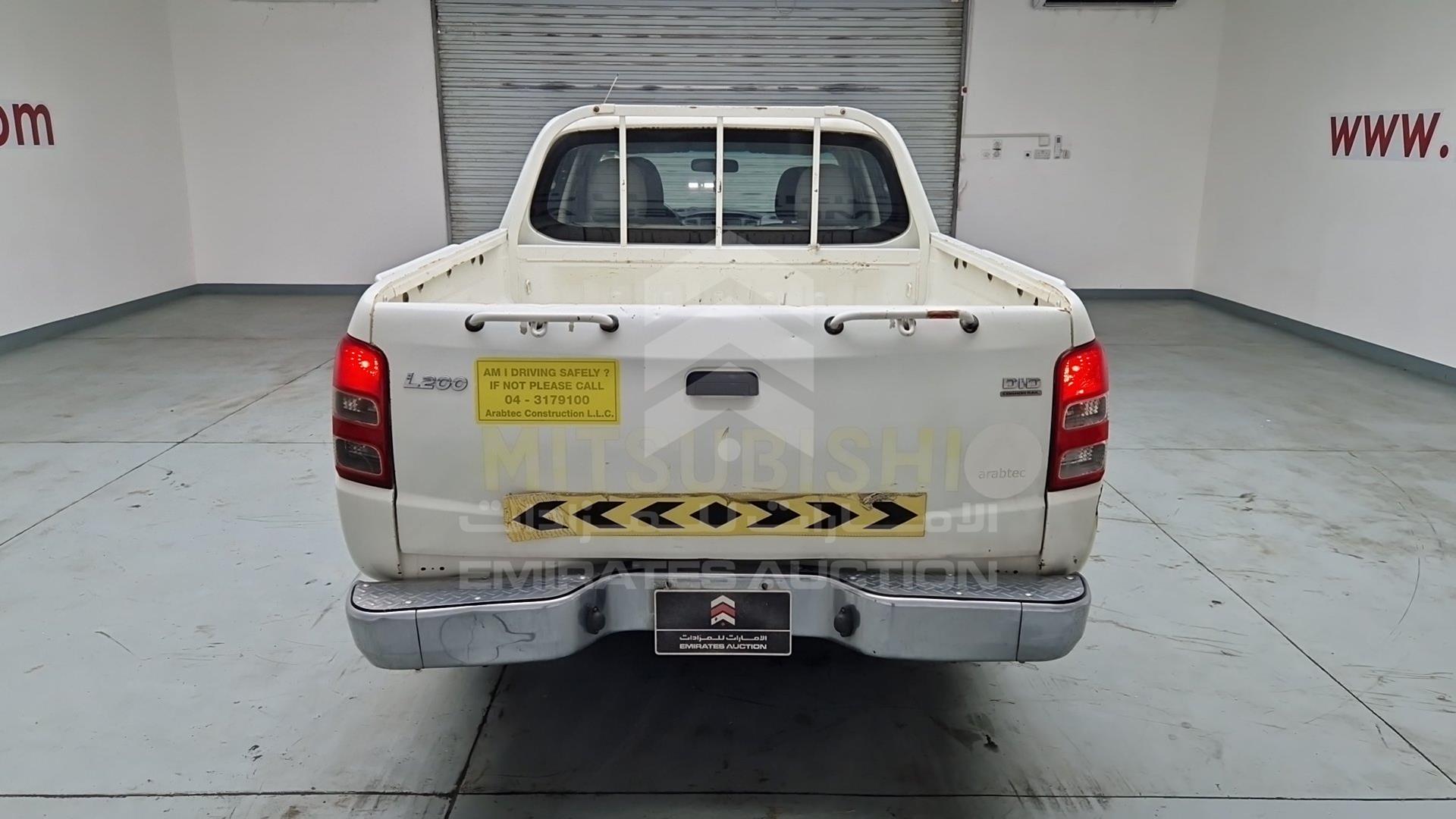 2016 MITSUBISHI L 200 VIN: MMBJNKJ30GH045384