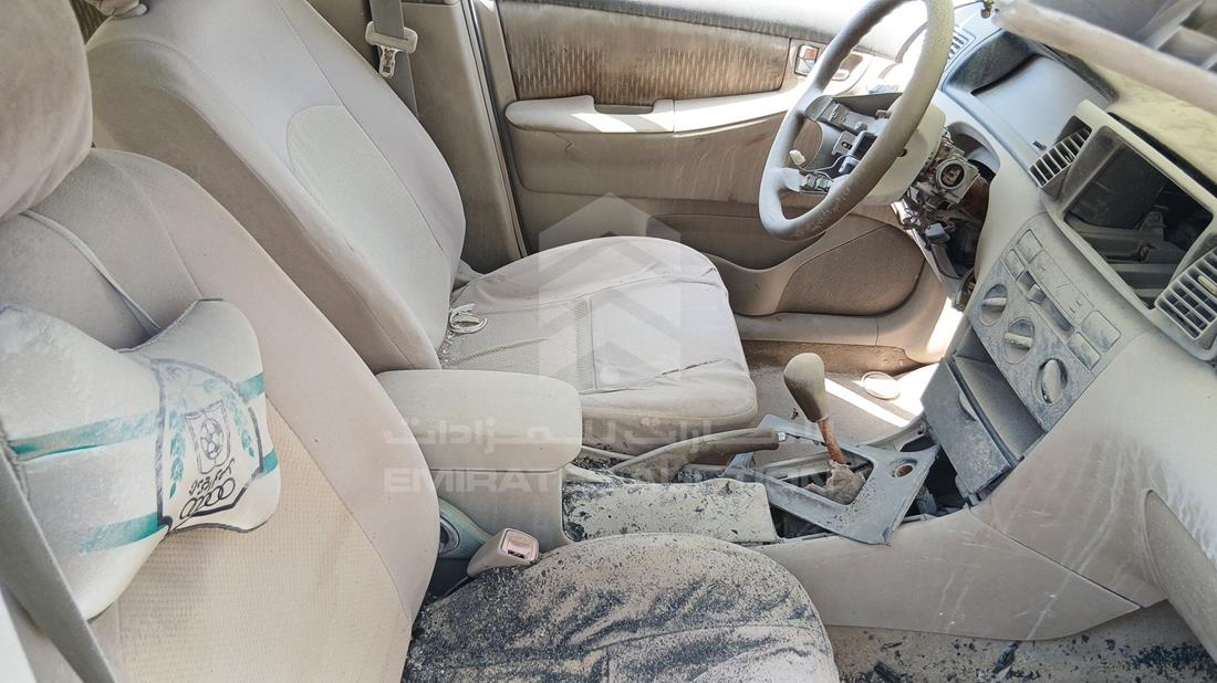 2005 Toyota Corolla - Scrap without document — Front Right Passenger Seat View — Photo 24