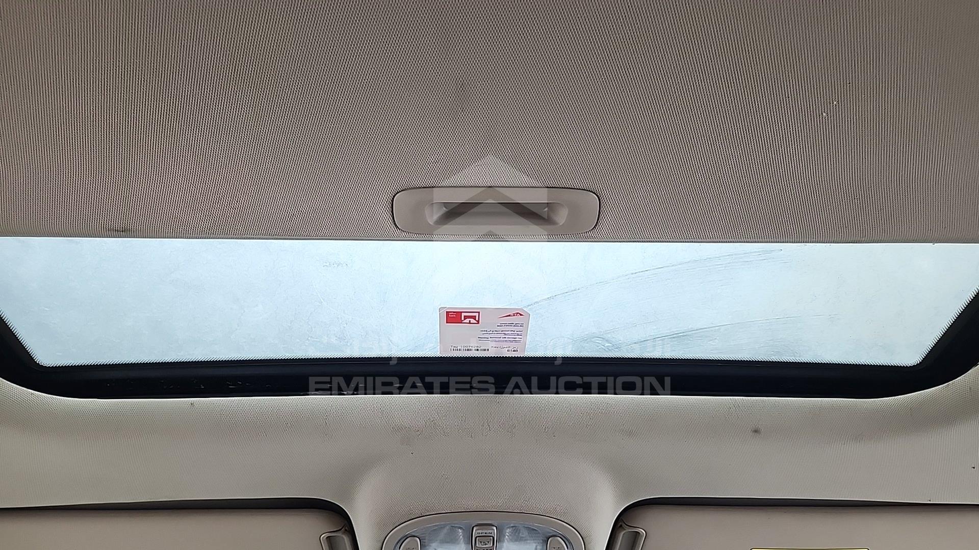 2012 HYUNDAI SANTA FE VIN: KMHSH81B0CU797908