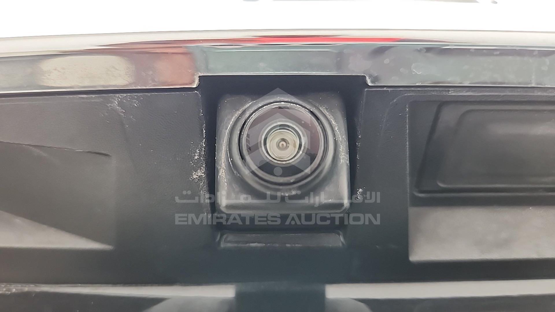 2018 NISSAN PATHFINDER VIN: 5N1DR2M52JC600894