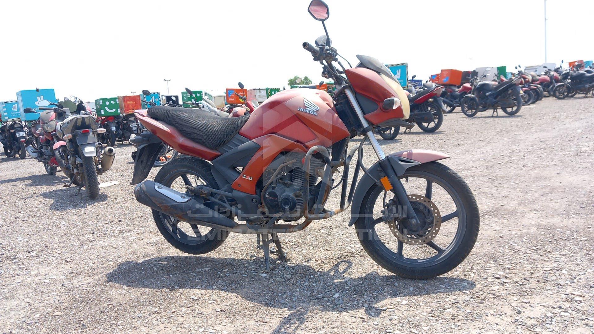 2016 HONDA UNICORN VIN: ME4KC204DG8005190