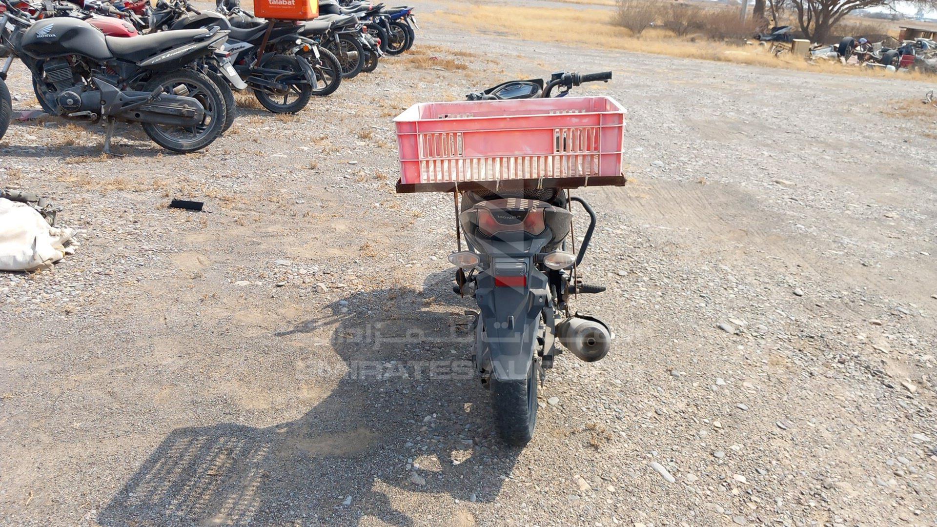 2017 HONDA UNICORN VIN: ME4KC2065H8004093