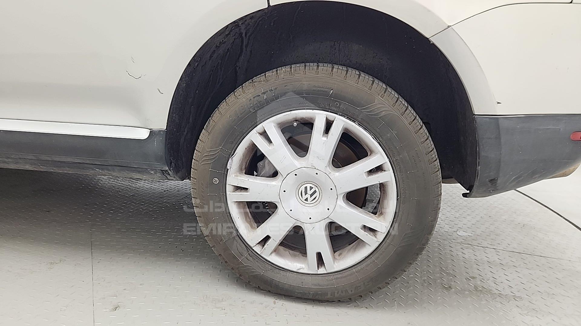 2008 VOLKSWAGEN TOUAREG VIN: WVGAL27L38D050267