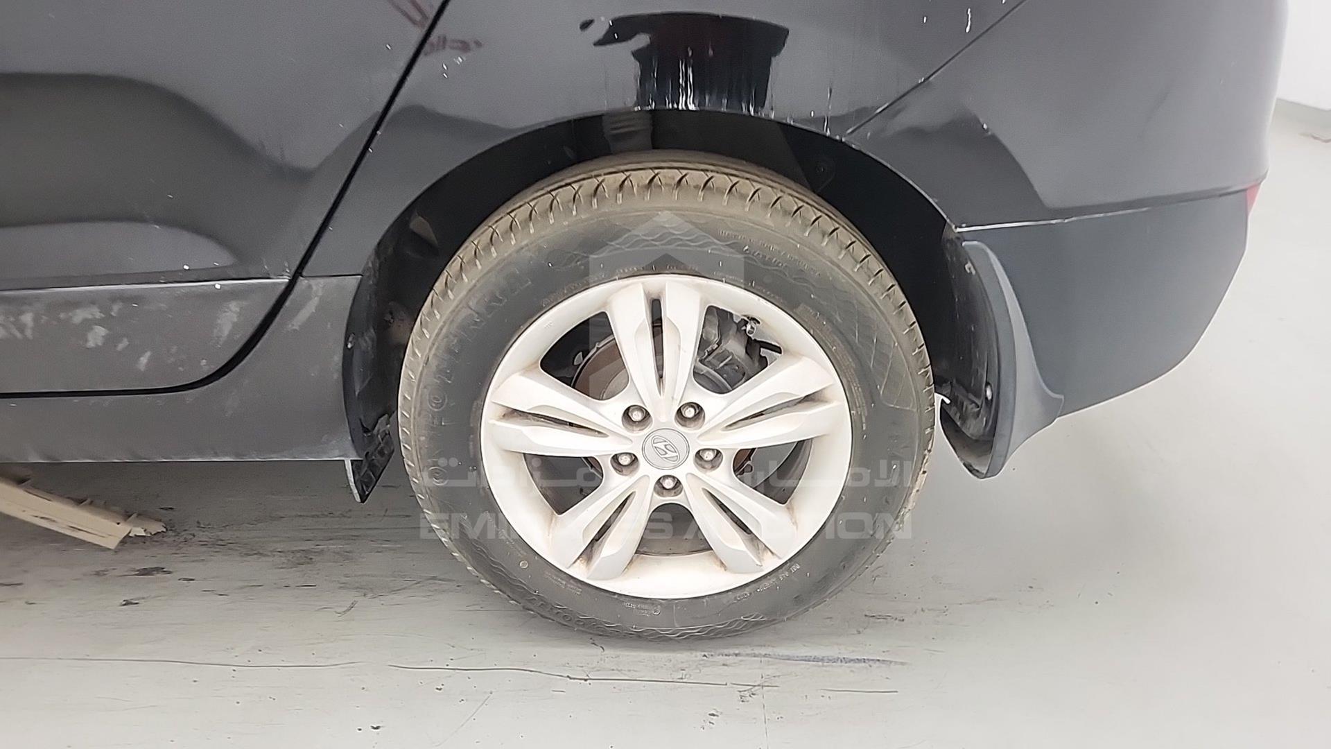 2013 HYUNDAI TUCSON VIN: KMHJT81BXDU630516