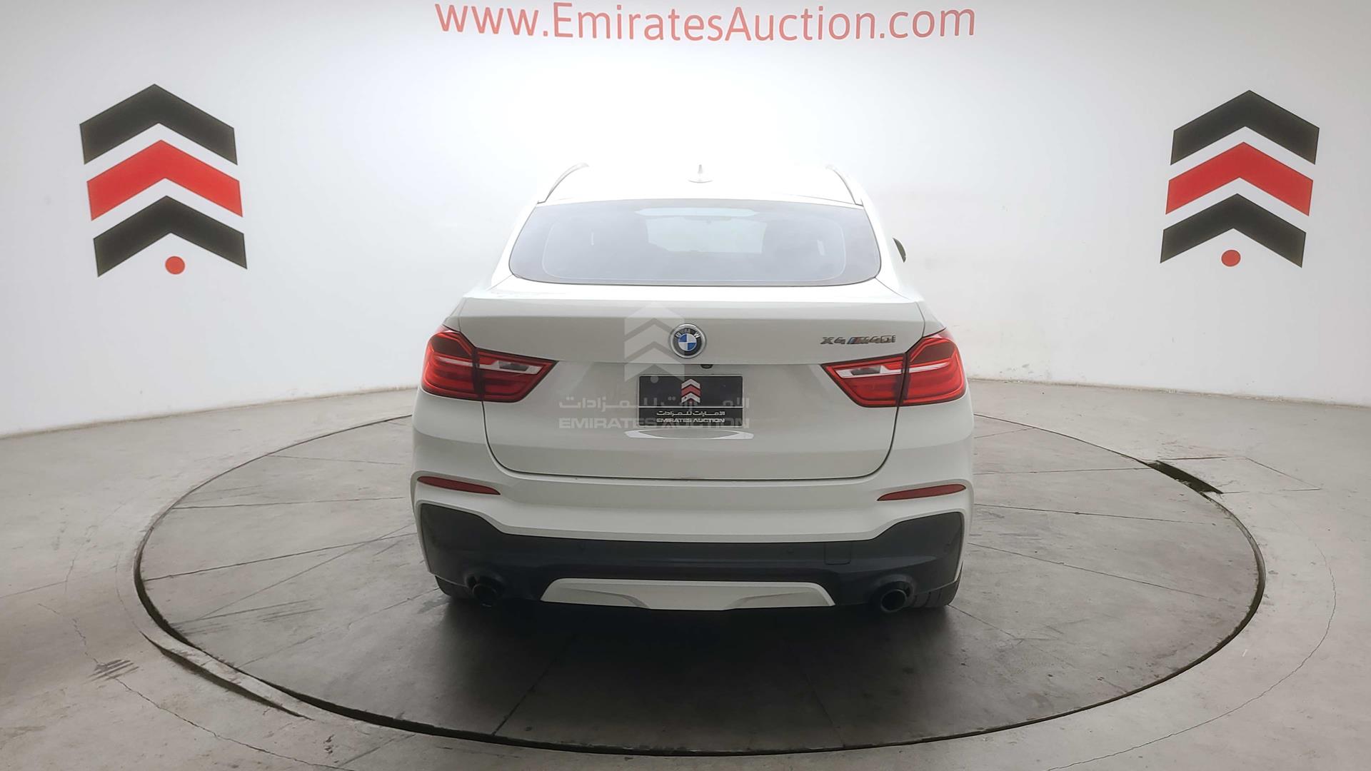 2018 BMW X4 VIN: WBAXW7102J0Y57164