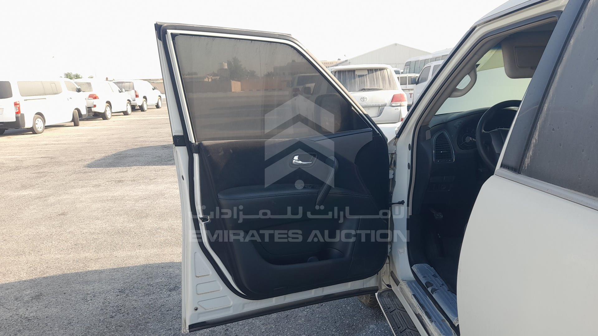 2014 NISSAN PATROL VIN: JN8AY2NY4E9073032