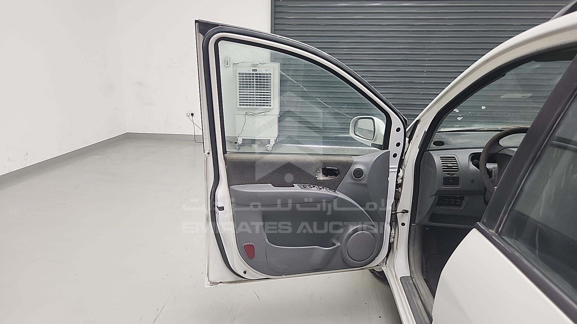 2006 HYUNDAI MATRIX VIN: KMHPN81D86U266914