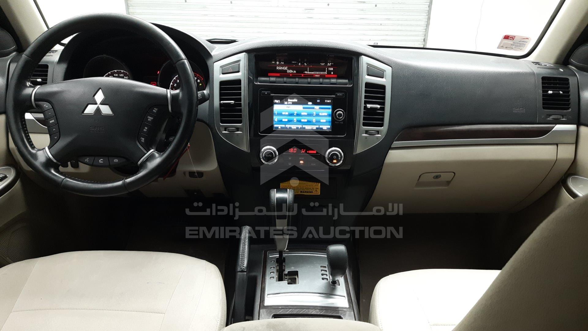 2017 MITSUBISHI PAJERO VIN: JE4MR62N3HJ705986
