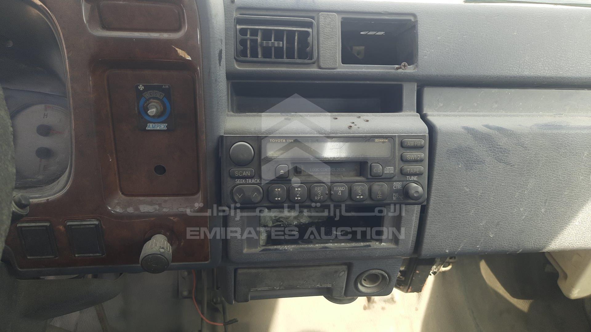 2009 DAIHATSU DELTA VIN: JD4TV192491018844