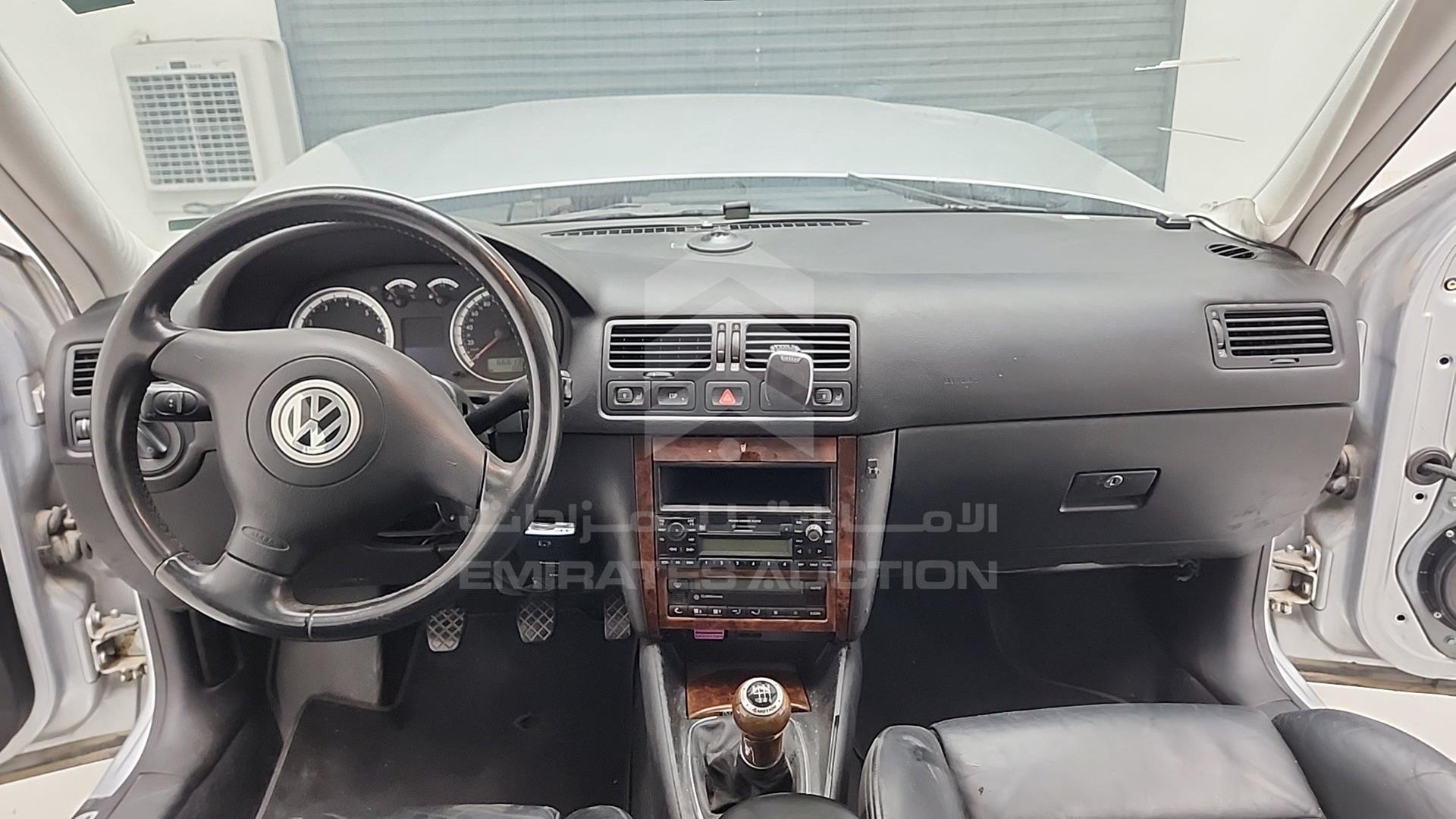 2001 VOLKSWAGEN BORA VIN: WVWZZZ1JZ1D376500